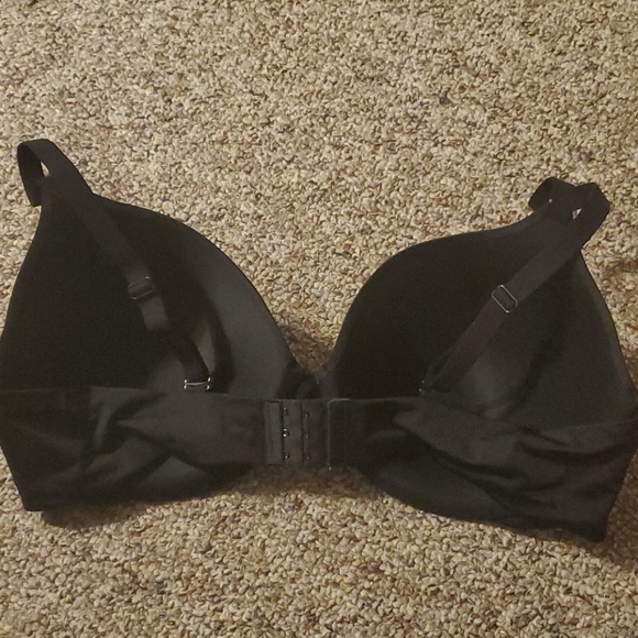𝅺HANES Black Smooth Cup Underwire Bra Sz 2XL - Picture 3 of 5